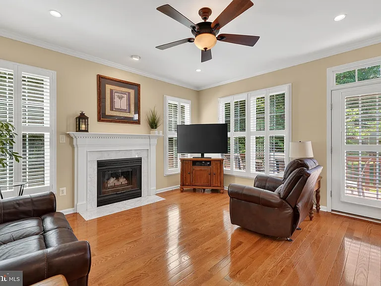 6635 Dunwich Way — Photo 14