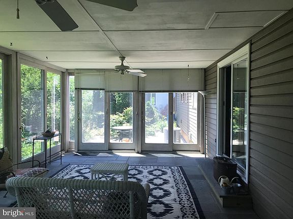 5th image of 4720 Mermaid Blvd