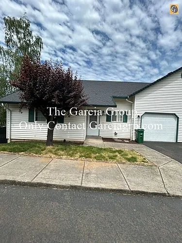 13625 SE Oatfield Rd Photo 1