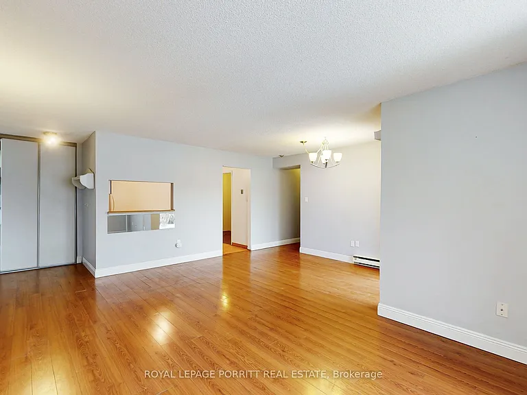 3835 Lake Shore Blvd W #104 — Photo 12