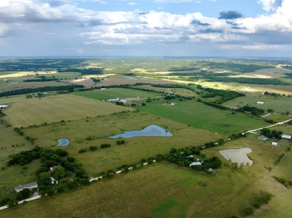 414 County Road 463 S, Eddy, TX 76524