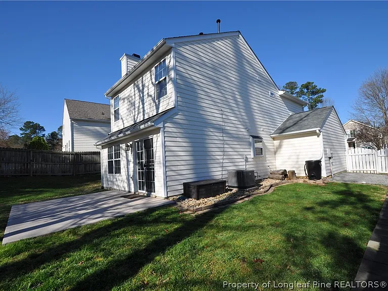 202 Thorncrest Dr — Photo 29