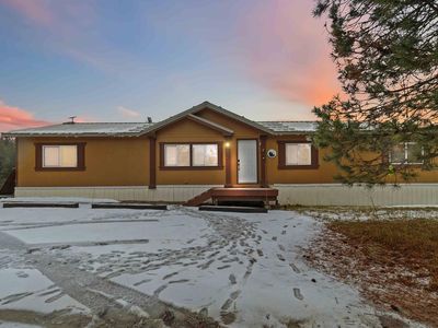 9592 Packer John Rd, Cascade, ID, 83611