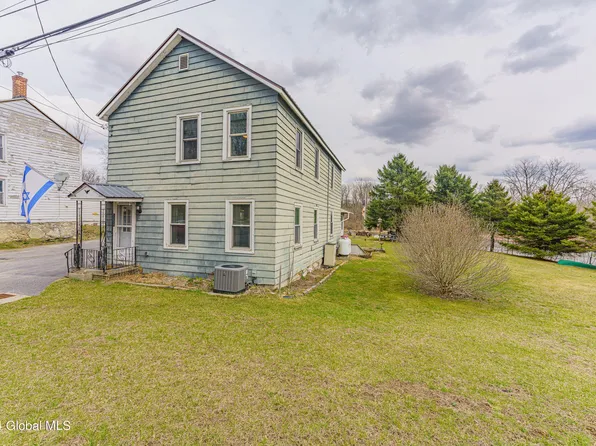 1008 NY-29, Greenwich, NY 12834