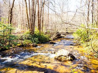 2 Stanley Creek Rd, Blue Ridge, GA 30513