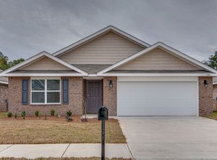 6401 Churchill Cir, Milton, FL 32583