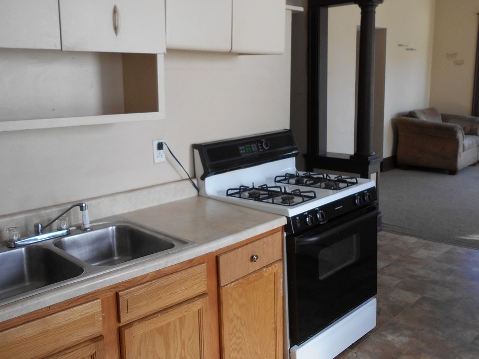2nd image of 269 Whitney St APT 3