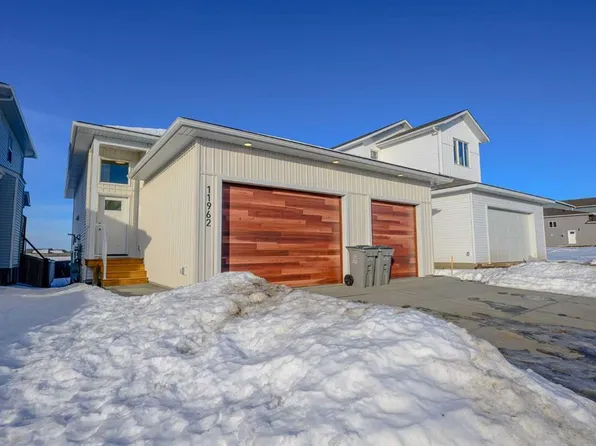 11962 81st Ave #1, Grande Prairie, AB T8W 0M7