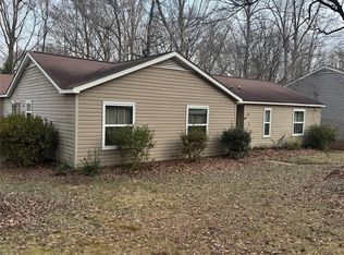 11130 Blue Heron Dr, Charlotte, NC 28226