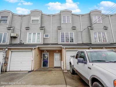 42 Girard St, Staten Island, NY, 10307