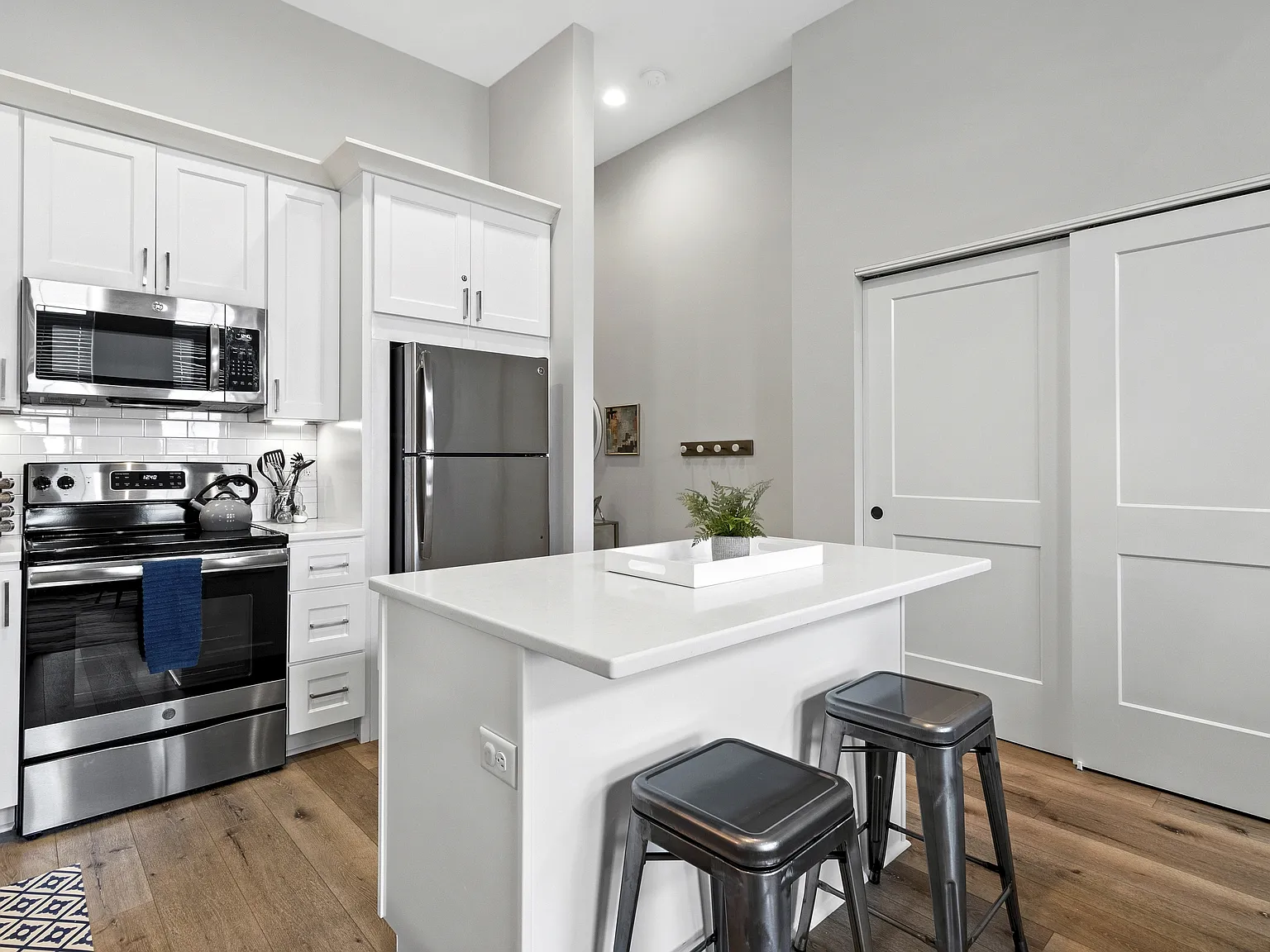 302 Main Street - Suite... — Photo 2