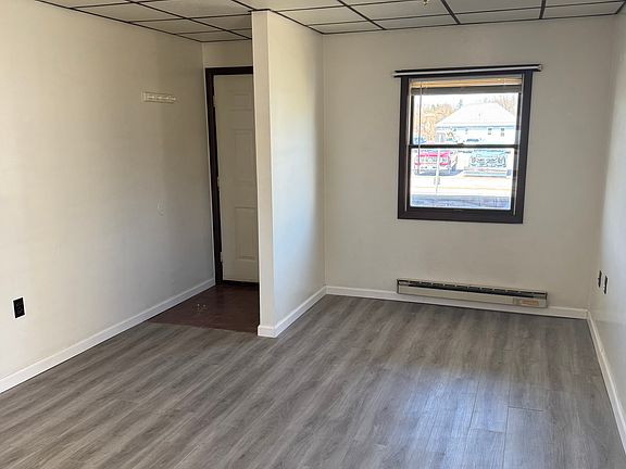 2nd image of 225 E Orvis St #1