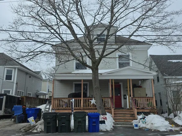 6 Ray St, Manchester, NH 03104