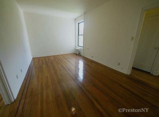 25-86 44th St #C3, Astoria, NY 11103