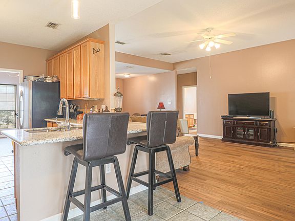 4th image of 16101 Kaila Ct