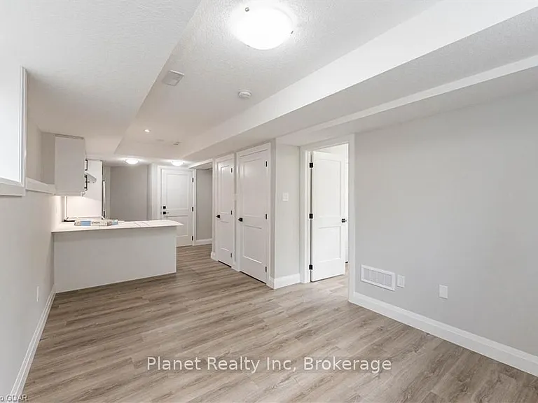 330 Exhibition St #2 — Photo 4