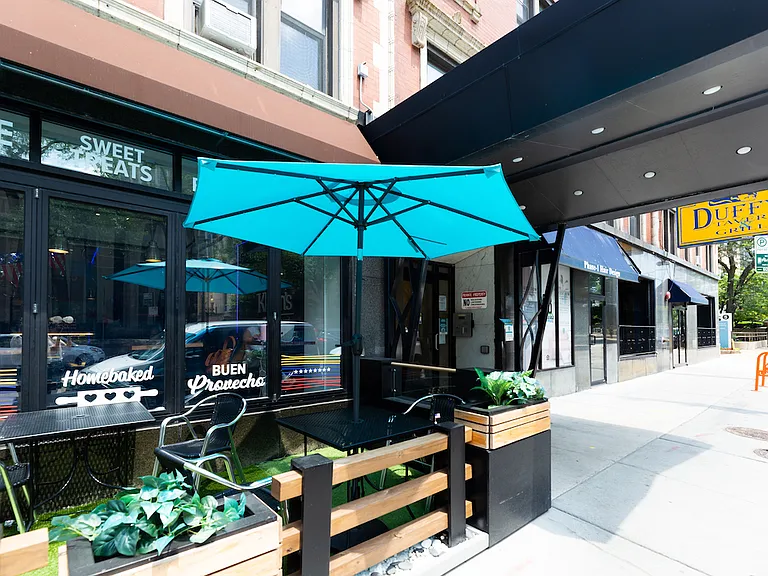 424 W. Diversey — Photo 17
