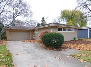 153 N Richard Ave, Elmhurst, IL
