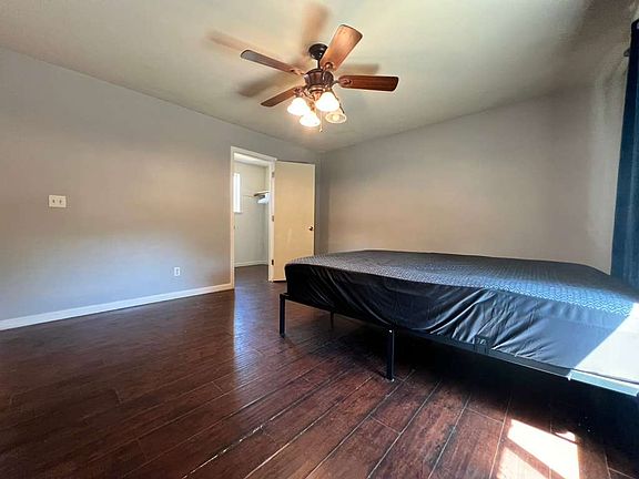 4th image of 1432 Caraway Ct