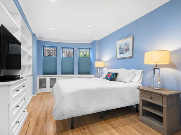 267 West 71st Street image 5 of 17