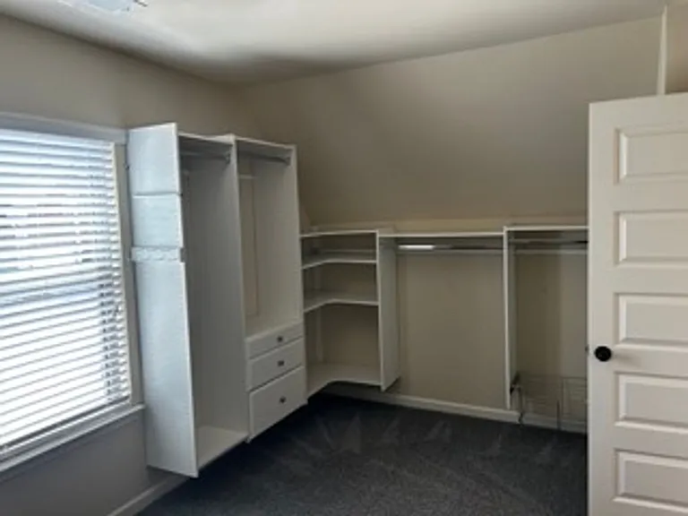 623 Meadow Grass Ln — Photo 26