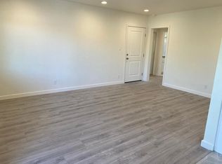 17956 Schoenborn St APT 3, Northridge, CA 91325
