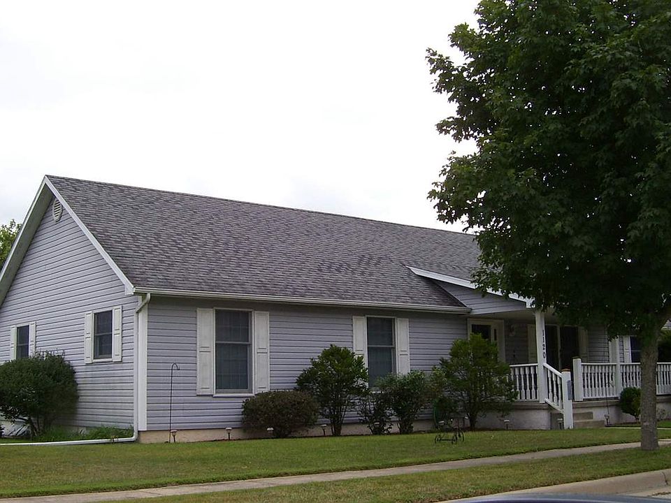2nd image of 1120 Wilson St