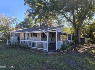 214 James Arthur Ave, New Bern, NC 28560