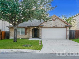 522 Tres Caminos, San Antonio, TX 78245