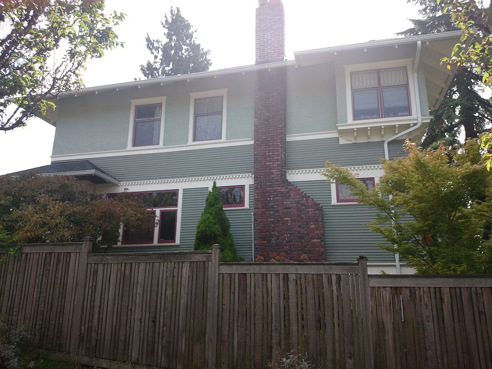 2nd image of 2802 30th Ave S