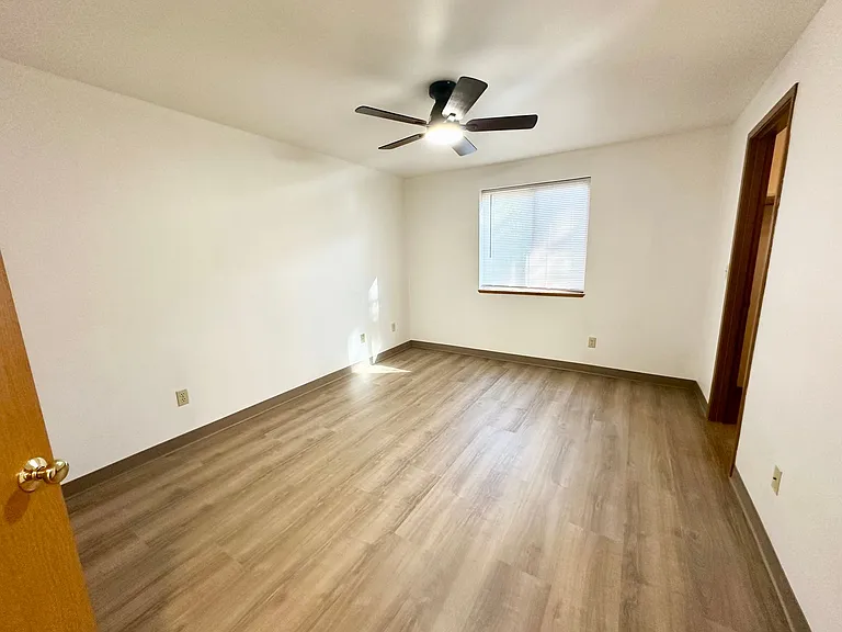 904 Juniper Ave — Photo 21