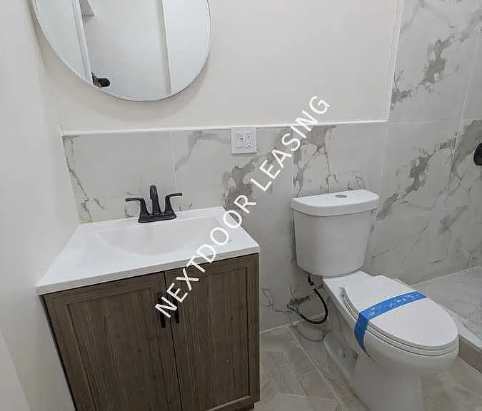346 Princeton Ave #3M — Photo 4