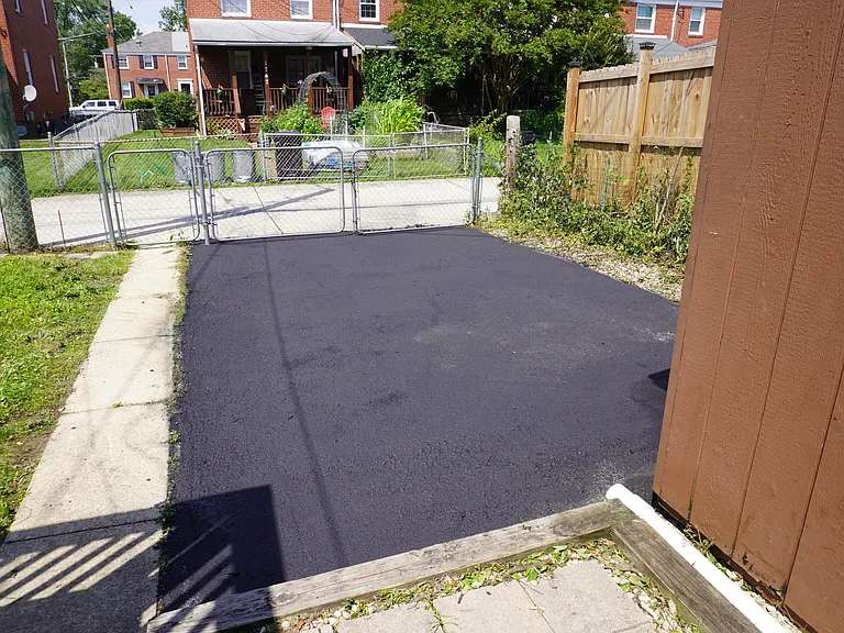 1710 Weston Ave — Photo 40