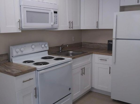 2030 SW 4th St #5