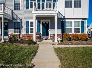 38 McIntyre Way, Chesterfield, NJ 08515