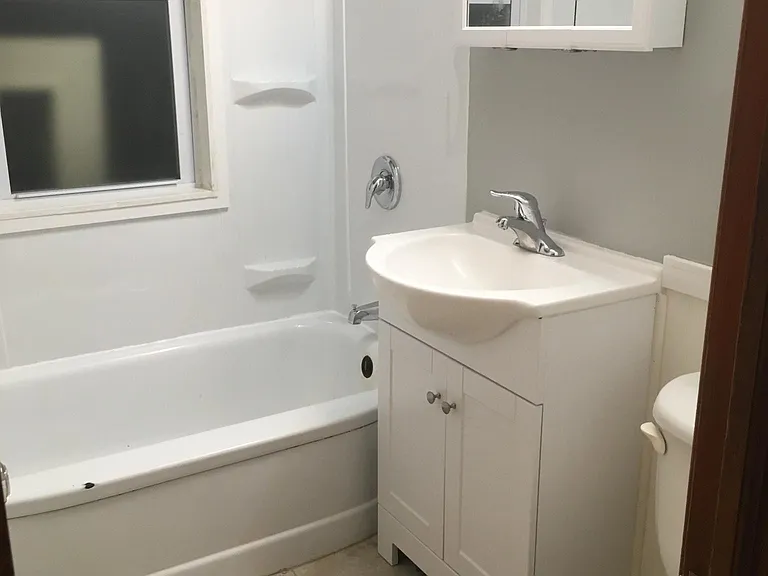 5401 Biddulph Ave — Photo 14
