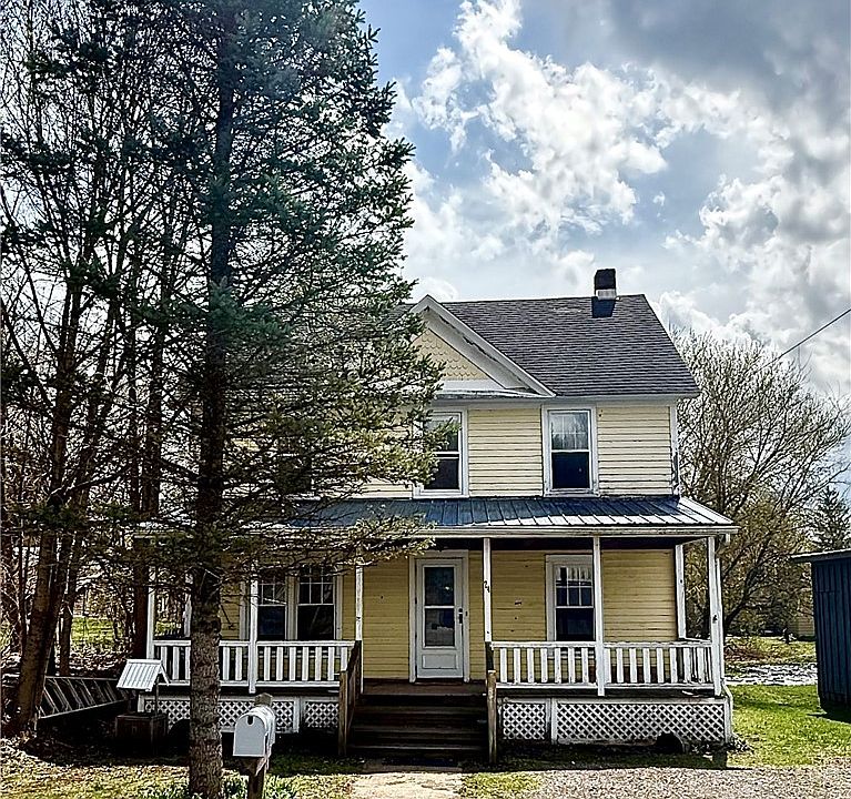 1st image of 24 Clyde St