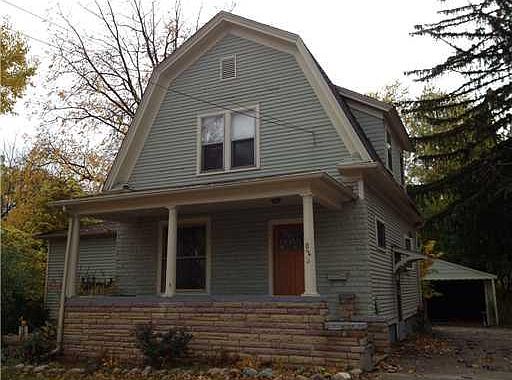 1st image of 823 Miner St