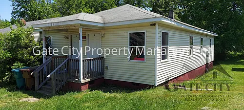 341 Ennis St #B Photo 1