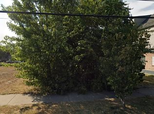 2436 Schrage Ave, Whiting, IN 46394