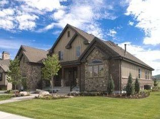 4697 W Saddleback Ln, Mountain Green, UT 84050