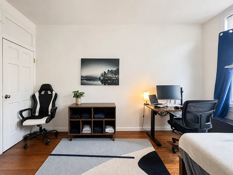 642 Humboldt St #2L — Photo 8
