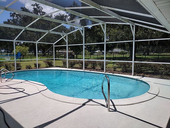 2nd image of 25601 Laylaine Dr
