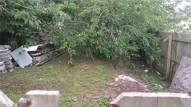 2nd image of 2416 S Johnson St