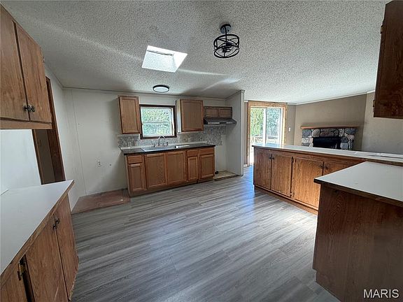 5th image of 20430 Granger Ln