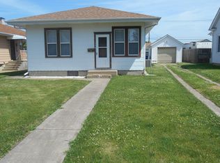 114 E 1st St, Oglesby, IL 61348