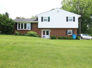 101 Frontier Rd NE, Roanoke, VA 24012