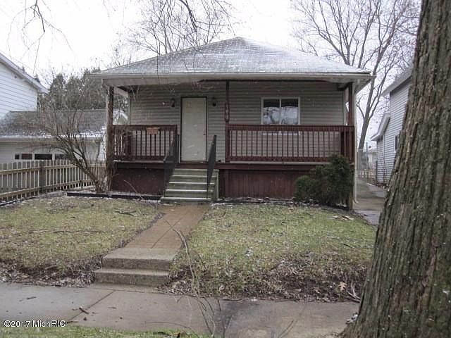 1st image of 198 Kingman Ave E