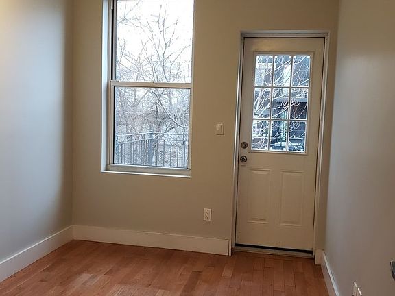 4th image of 97 Troutman St #3F