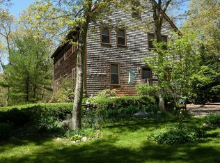 483 Maple St, Barnstable, MA 02630